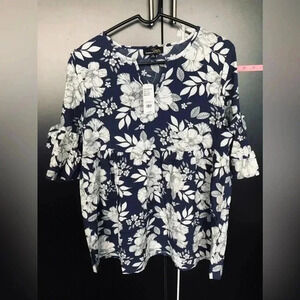 Suzanne Betro Floral V-Neck Flutter 3/4 Sleeve Navy Blue Blouse - S